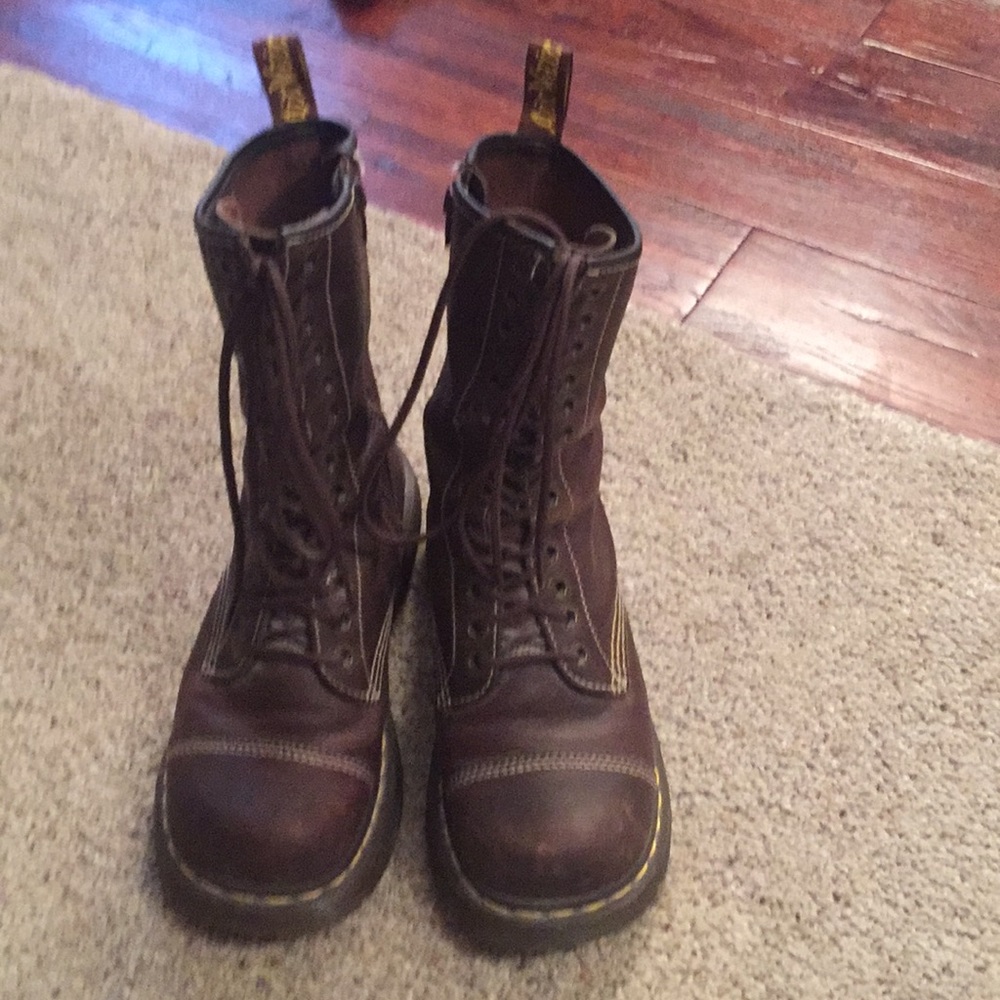 Lady’s boots